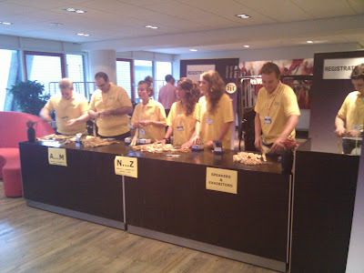 Het leger vrijwilligers gaat van start met de registratie van NLLUG 2010